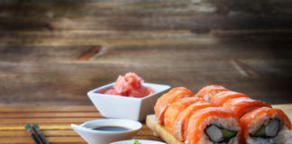 Японская кухня: кто доставит быстро и недорого?